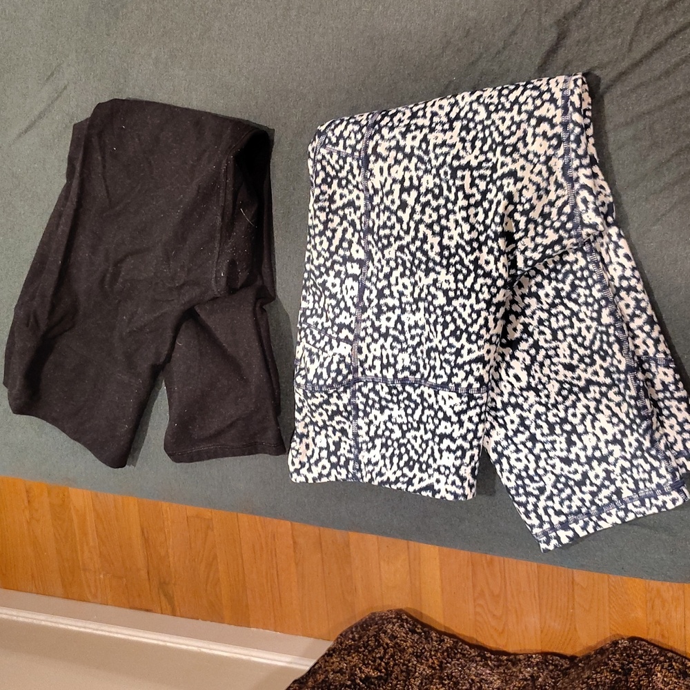Old Navy Three Quarters Exercise Leggings
